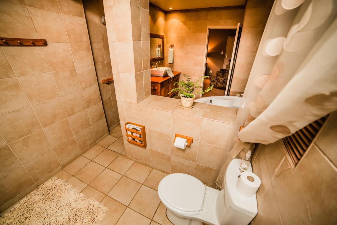 Butlers Crown Hotel Klerksdorp Kültér fotó